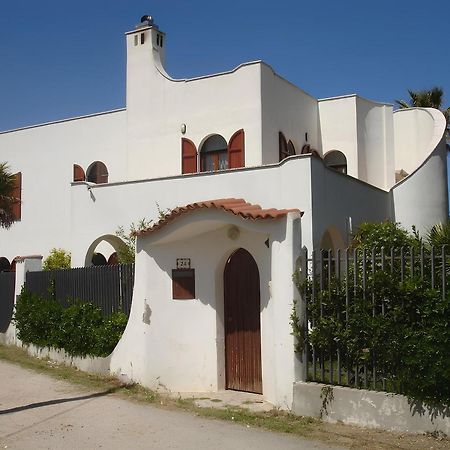 Villa Immersa Nel Verde, Spiaggia A 200M Termoli Exterior photo